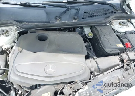 2014 Mercedes-Benz Cla 250 z USA, uszkodzony, nr VIN WDDSJ4EB3EN029614